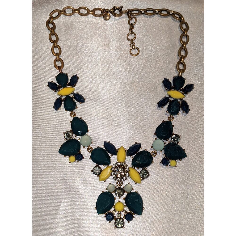 J.CREW Faceted Crystal Beaded Bib Style Statement Choker Necklace Floral EUC - Picture 2 of 9